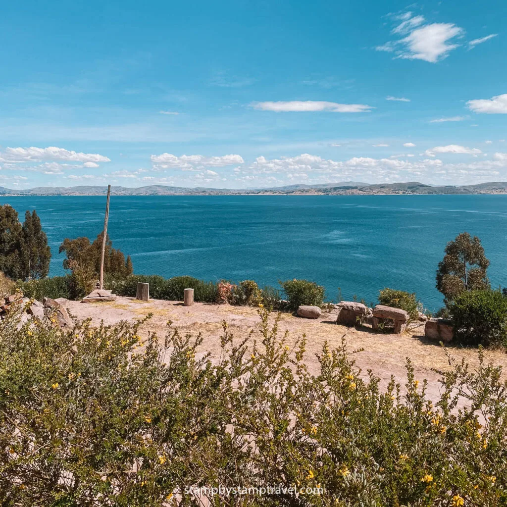 Lago Titicaca y la Isla de Taquile en Puno