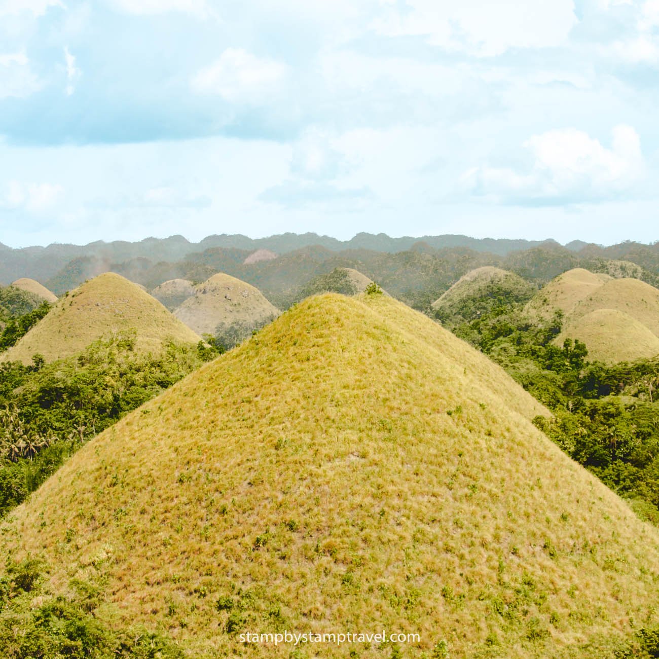Chocolate Hills en el Itinerario de 15 días en Filipinas
