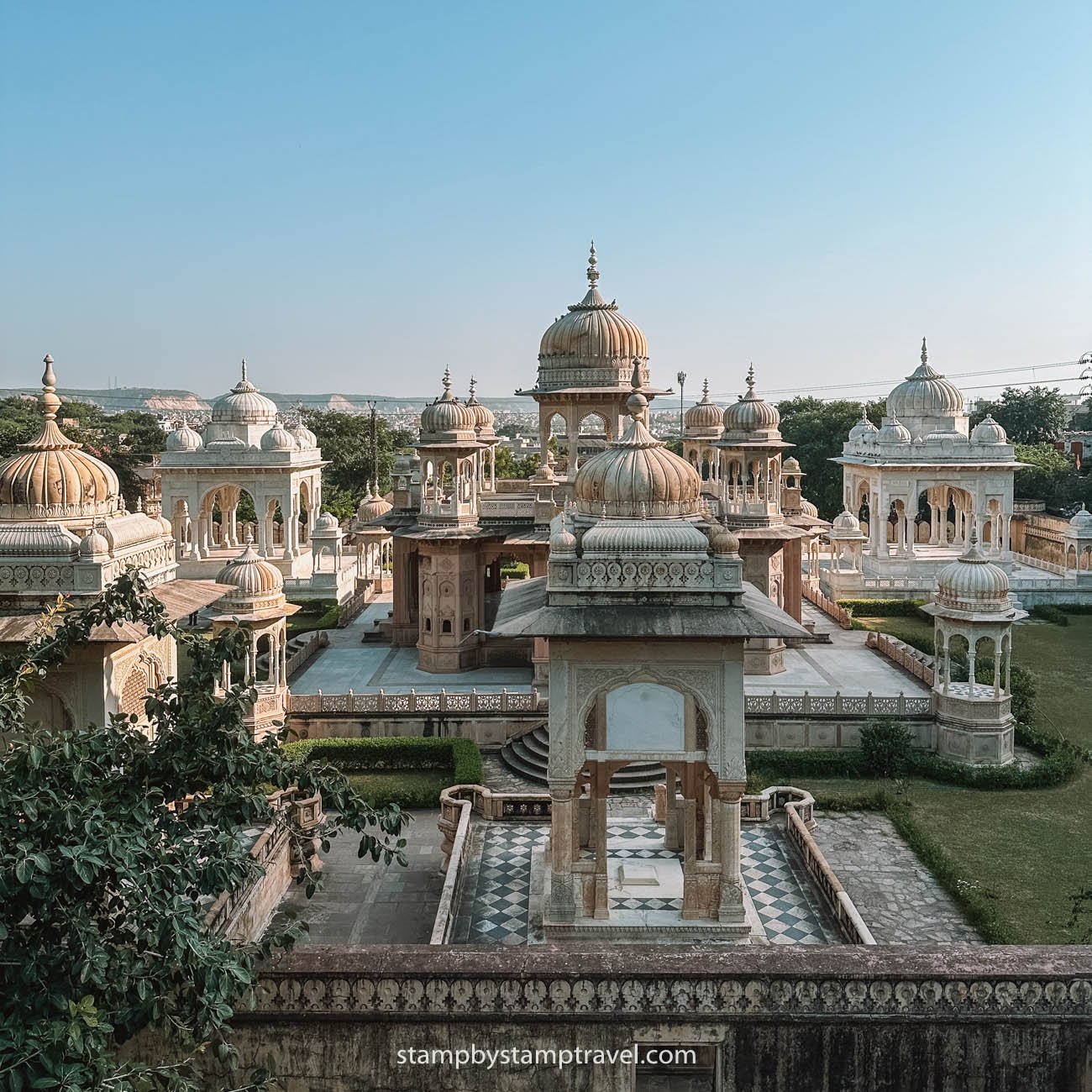 Gaitore Ki Chhatriyan, lugar que ver en Jaipur