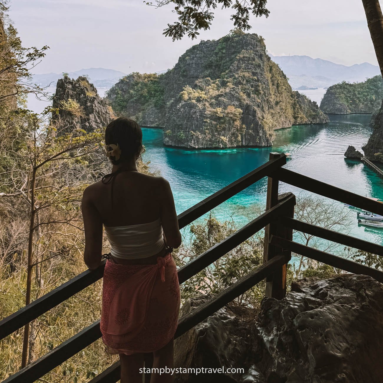 Leyre en el mirador de Kayangan Lake