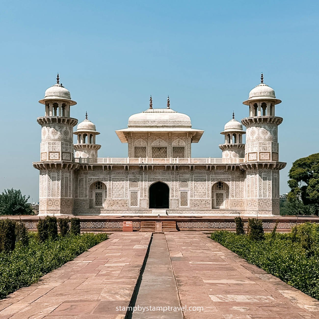 Baby Taj en el Viaje a India en 15 días