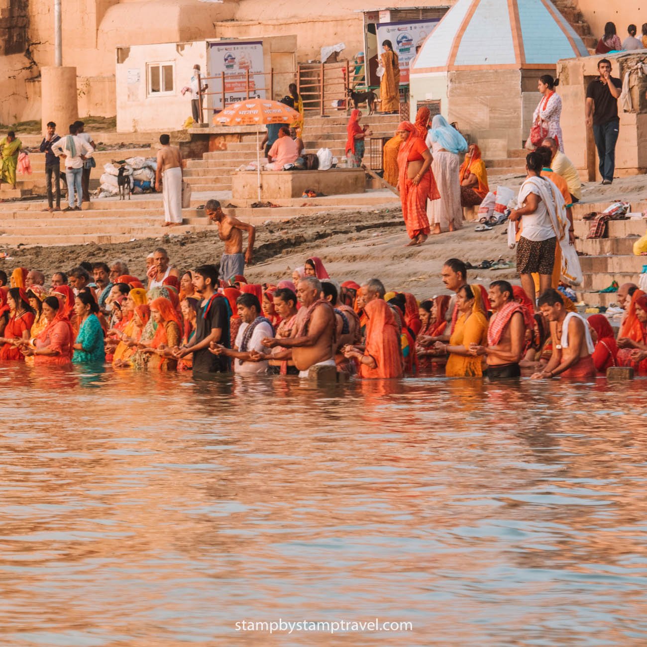 Ghats en Varanasi durante el viaje a la India