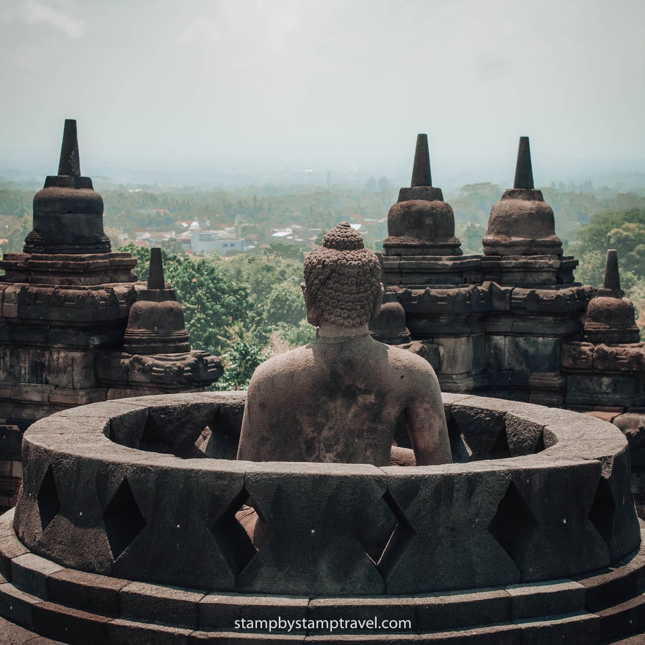 Buddha en el Templo Borobudur
