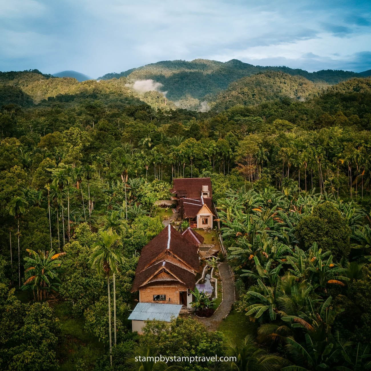 Bukit Lawang en la ruta por Sumatra
