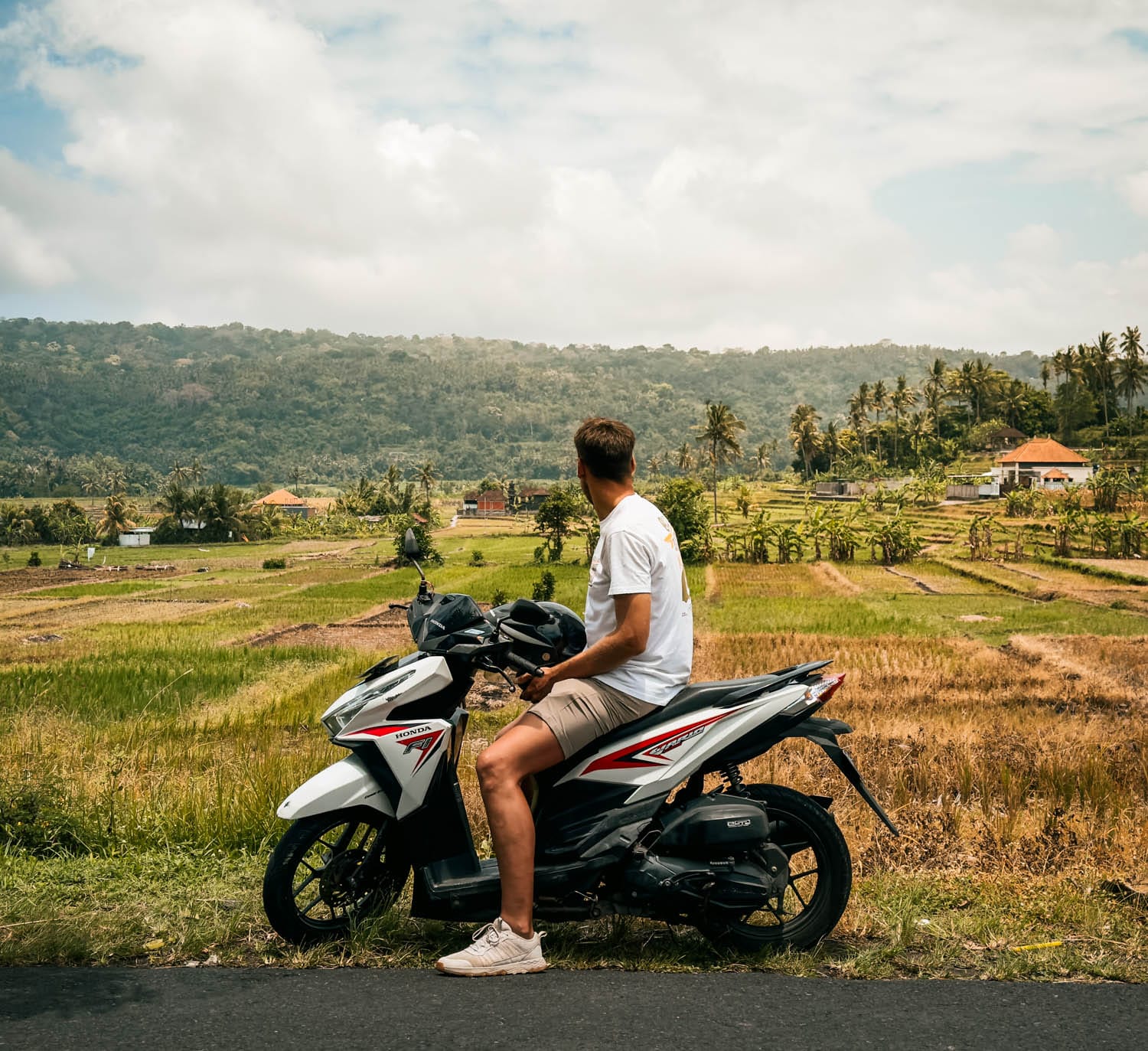Cómo alquilar moto en Bali