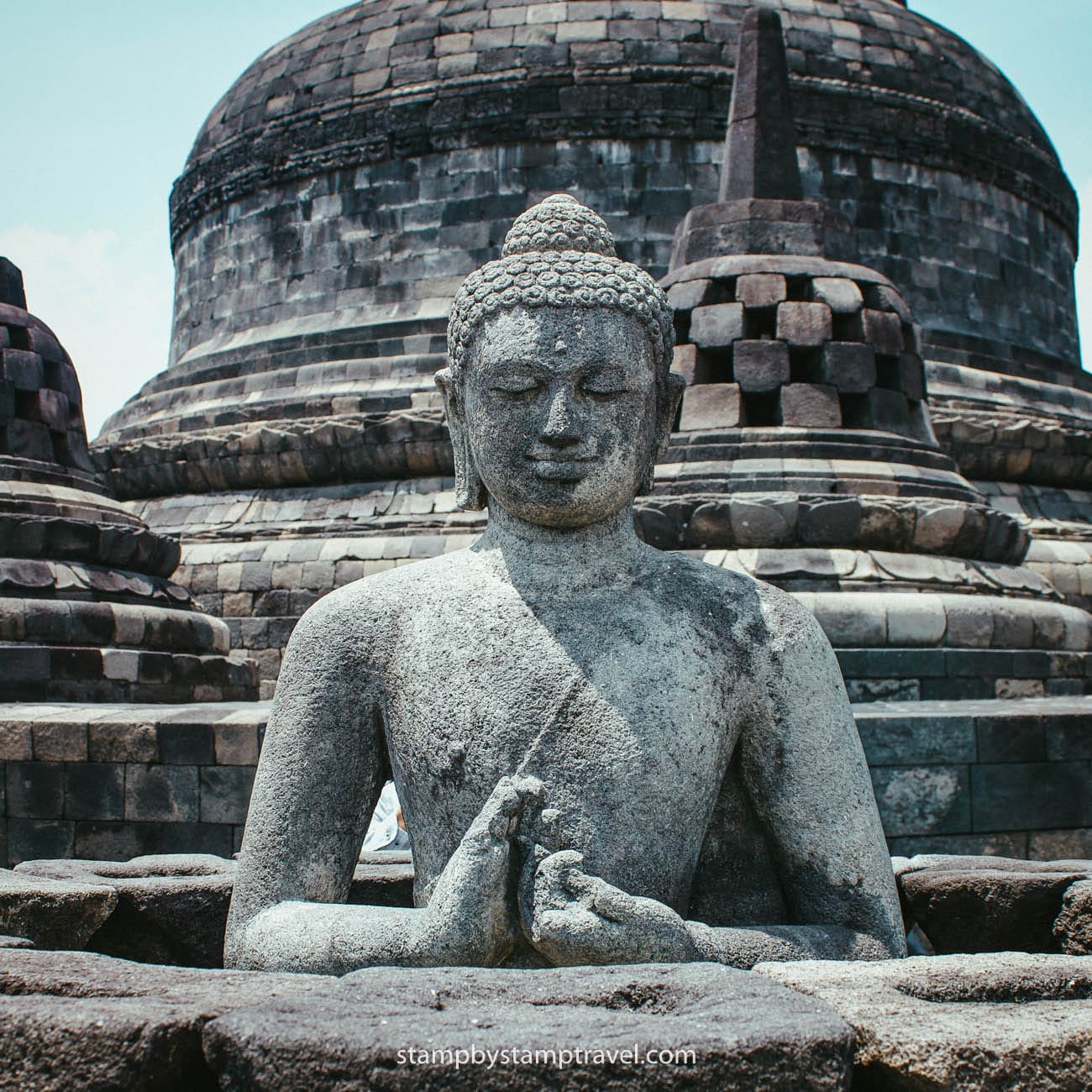 Estatua de Buddha en el Borobudur Temple