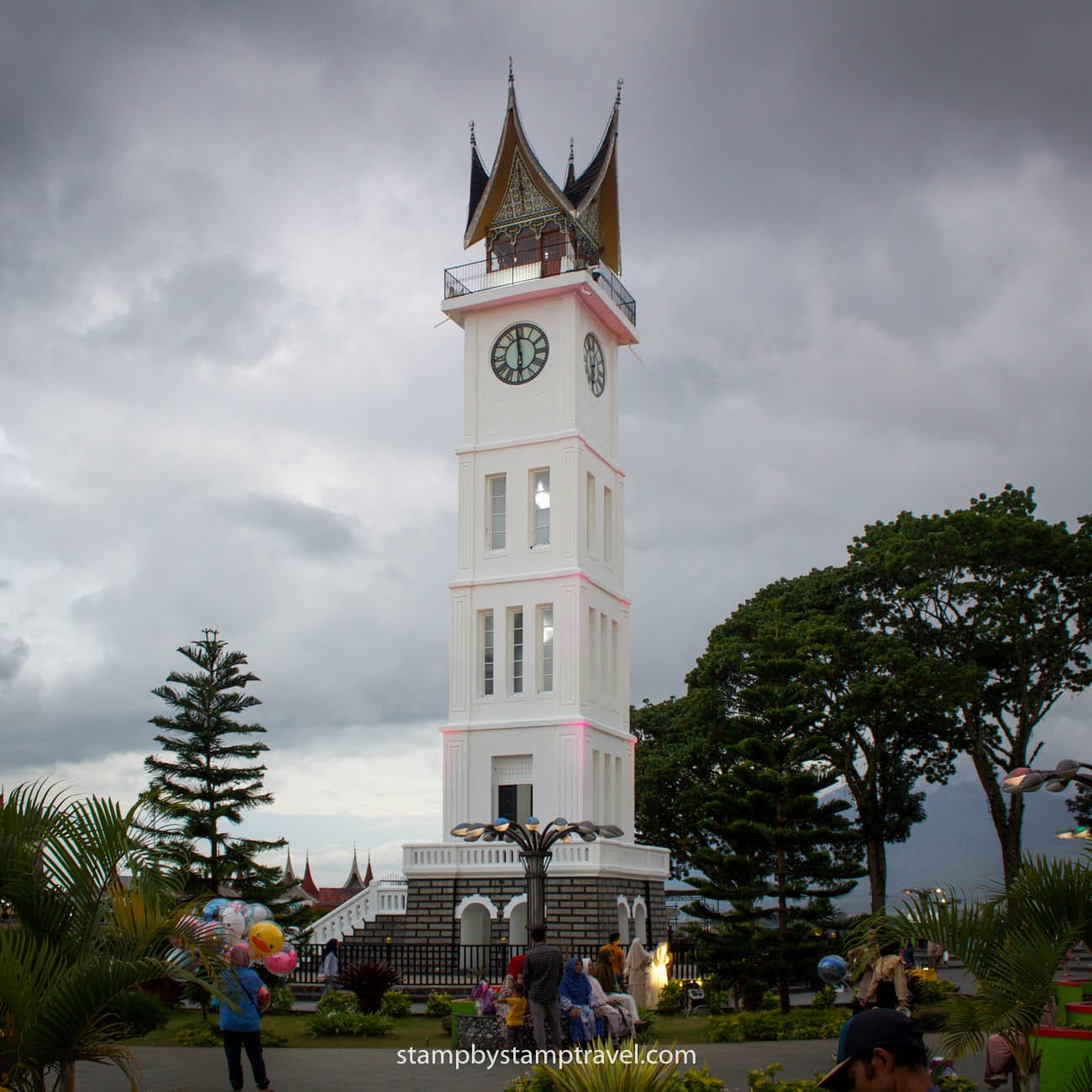 Torre del reloj que ver en Bukittinggi