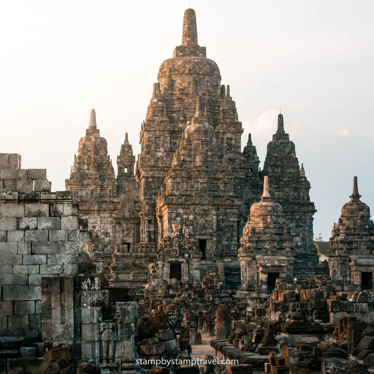 Visita los templos de Prambanan