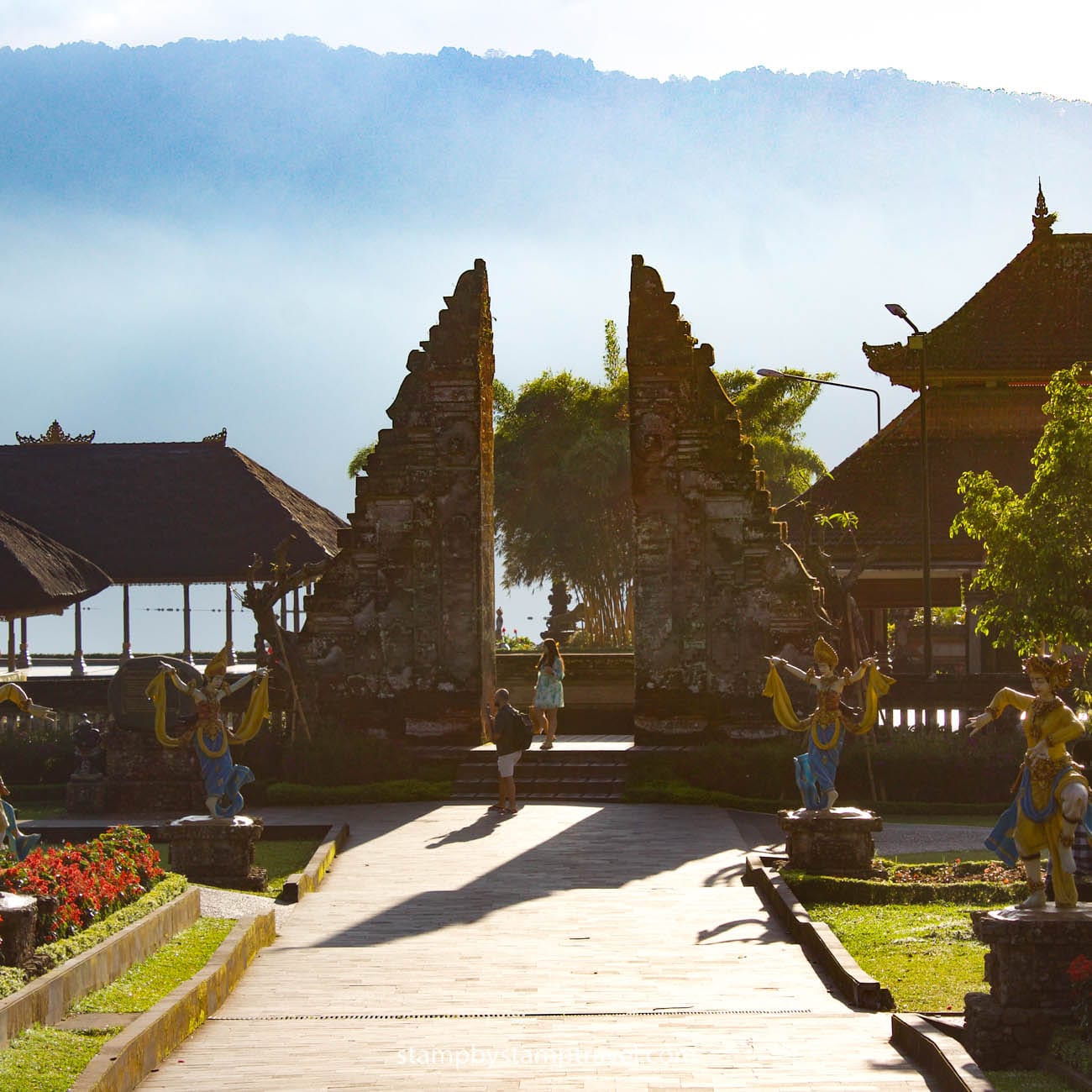 Entrada al Templo Ulun Danu Bratan