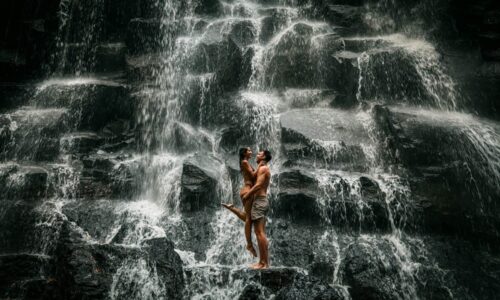 Kanto Lampo Waterfall