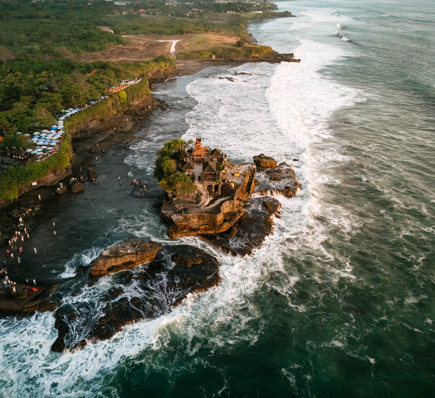 Templo Tanah Lot en Indonesia