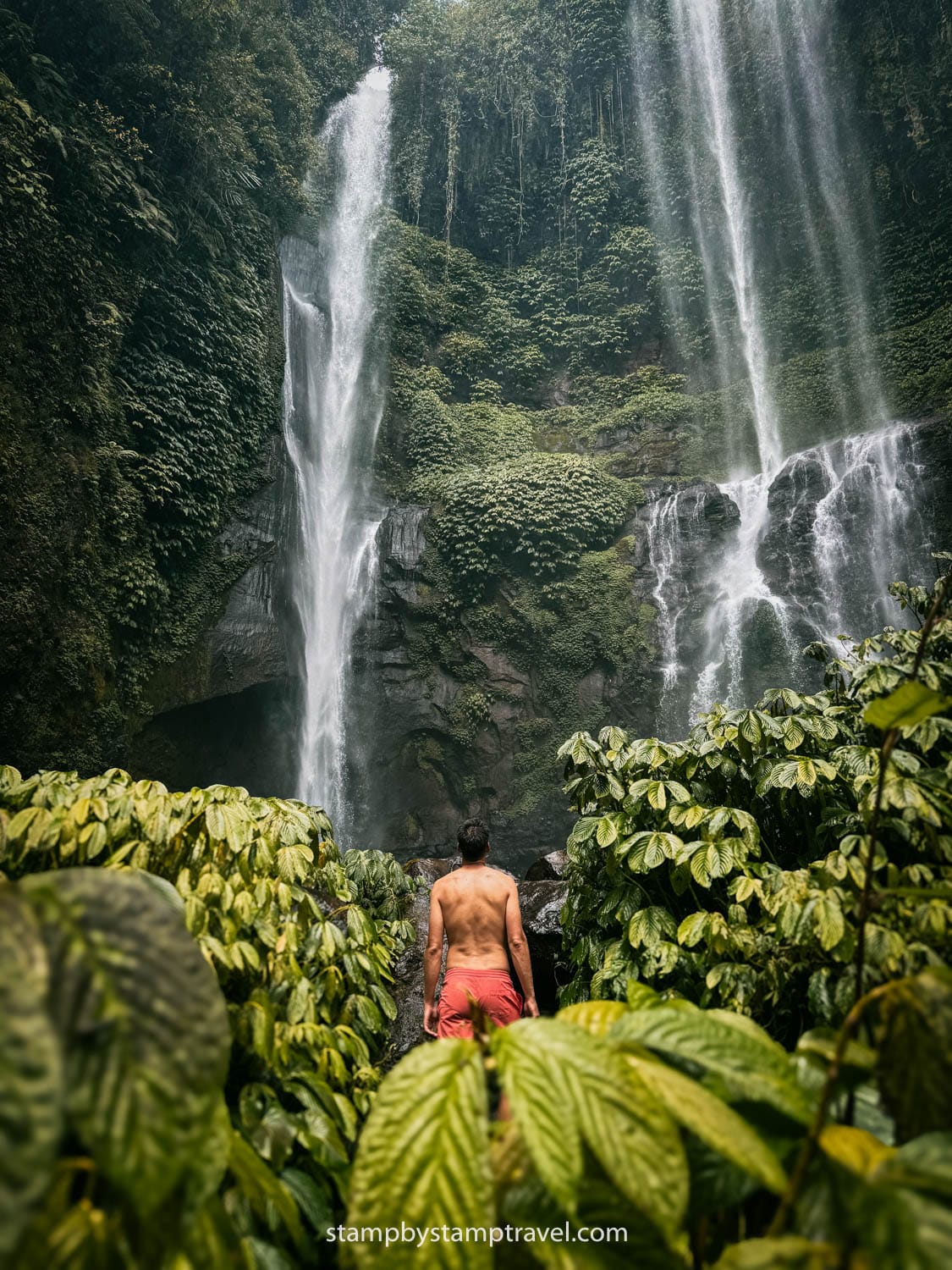 Urko en Sekumpul Waterfall
