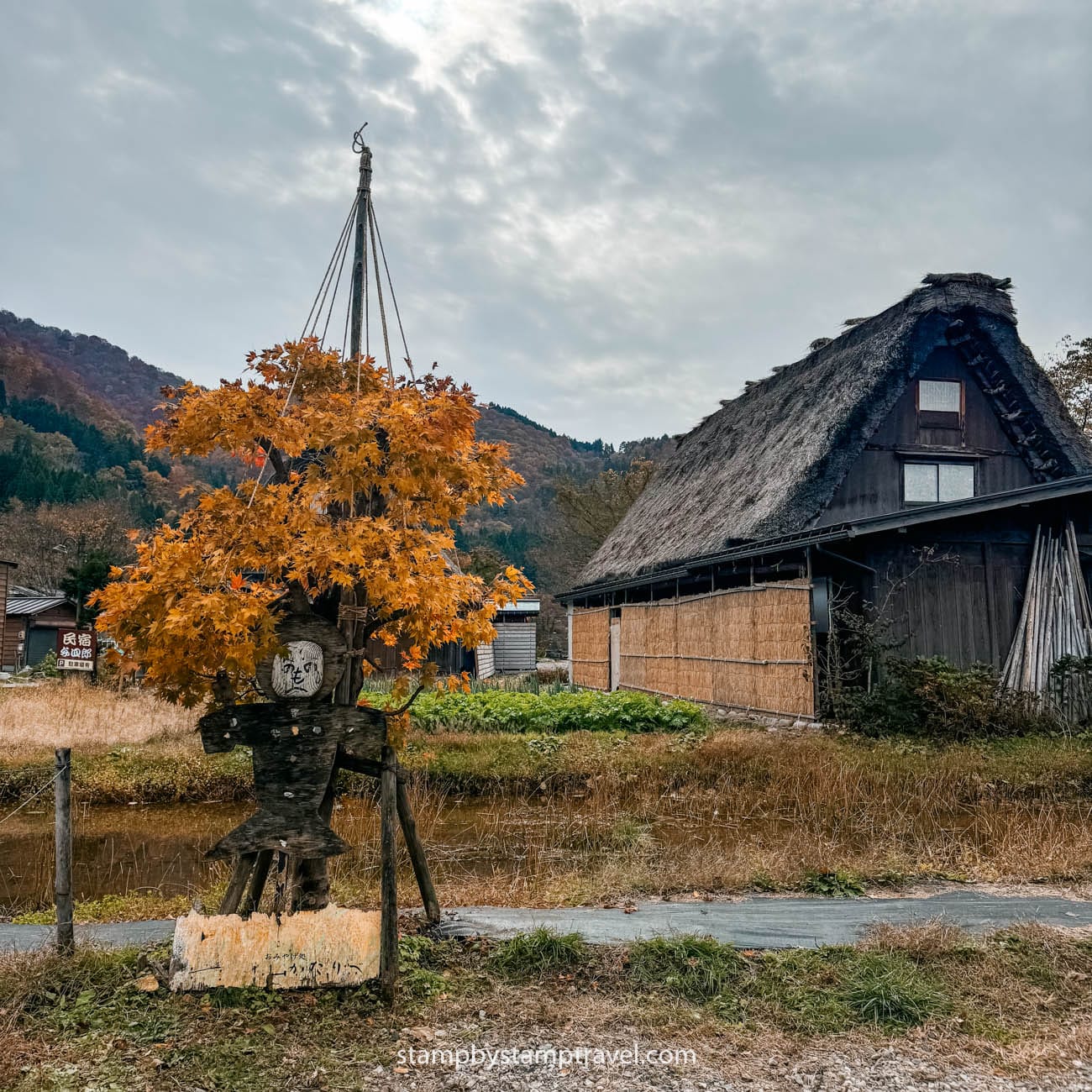 Espantapájaros que ver en Shirakawago