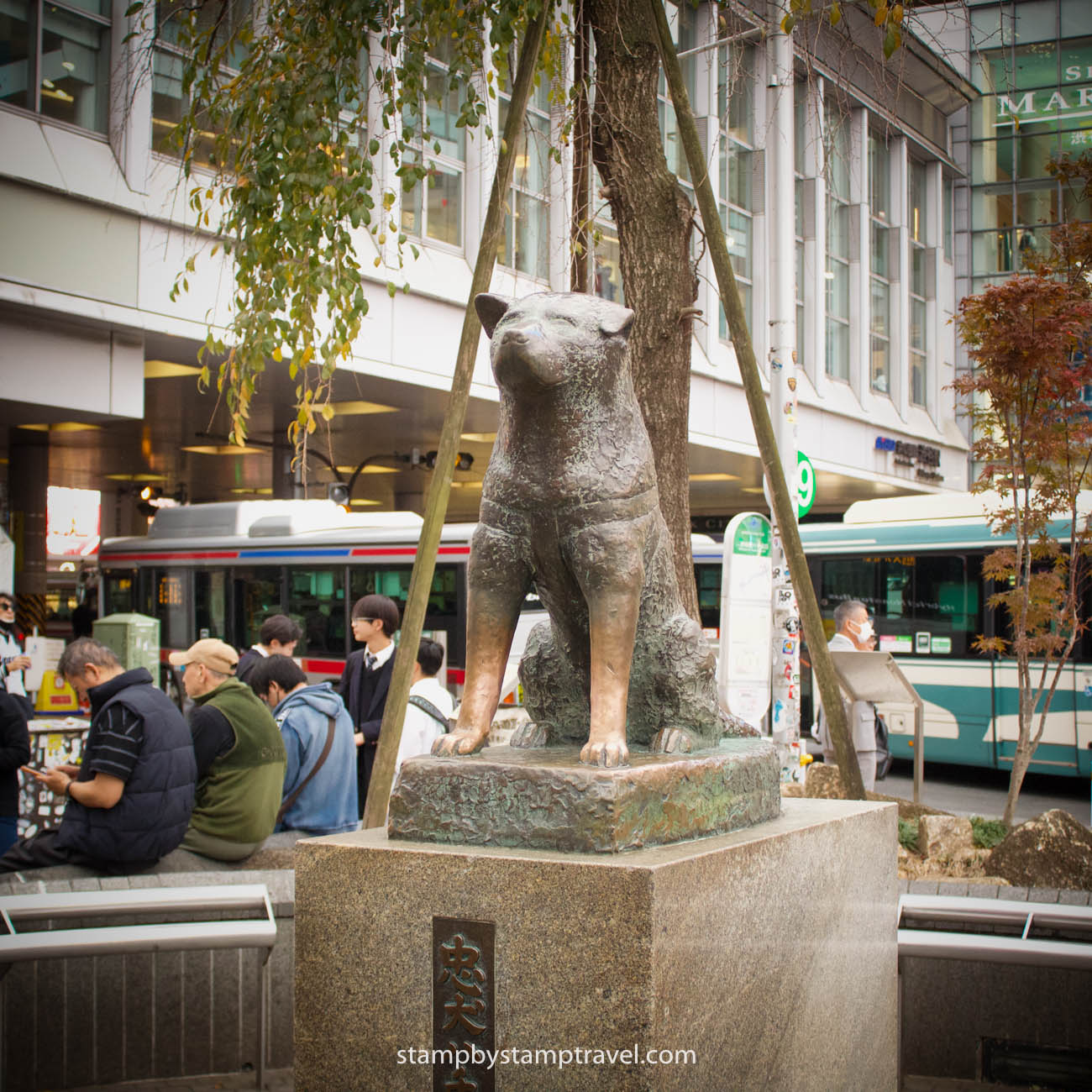 Estatua de Hachiko, que ver en Shibuya