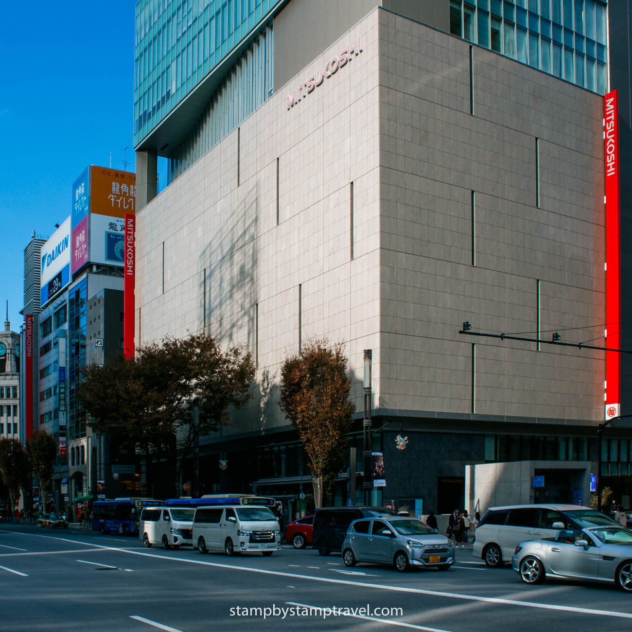 Mitsukoshi que ver en Ginza