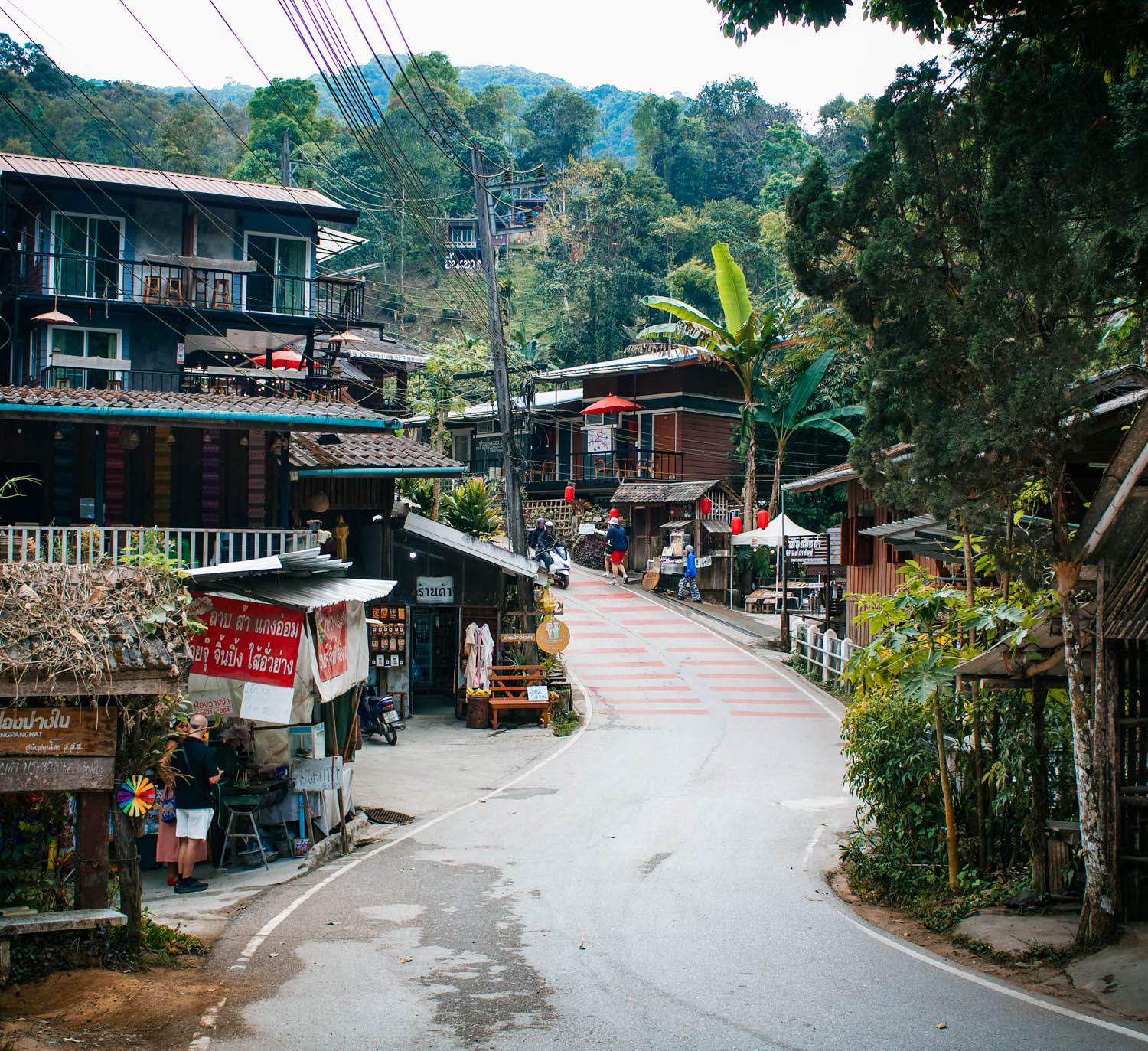 Mae Kampong Village