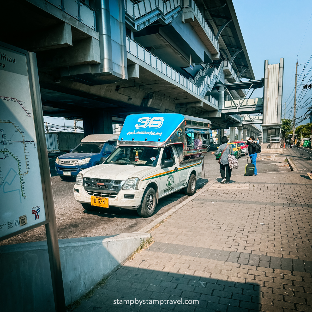 Songthaew al Ancient City de Bangkok