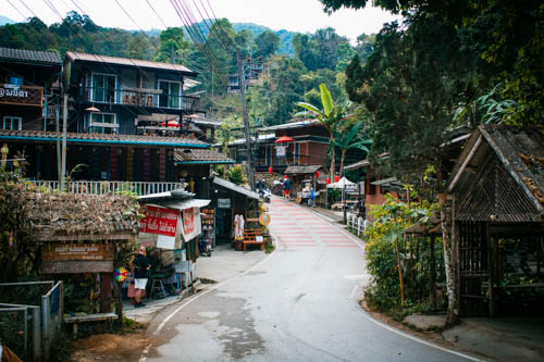 Mae Kampong Village