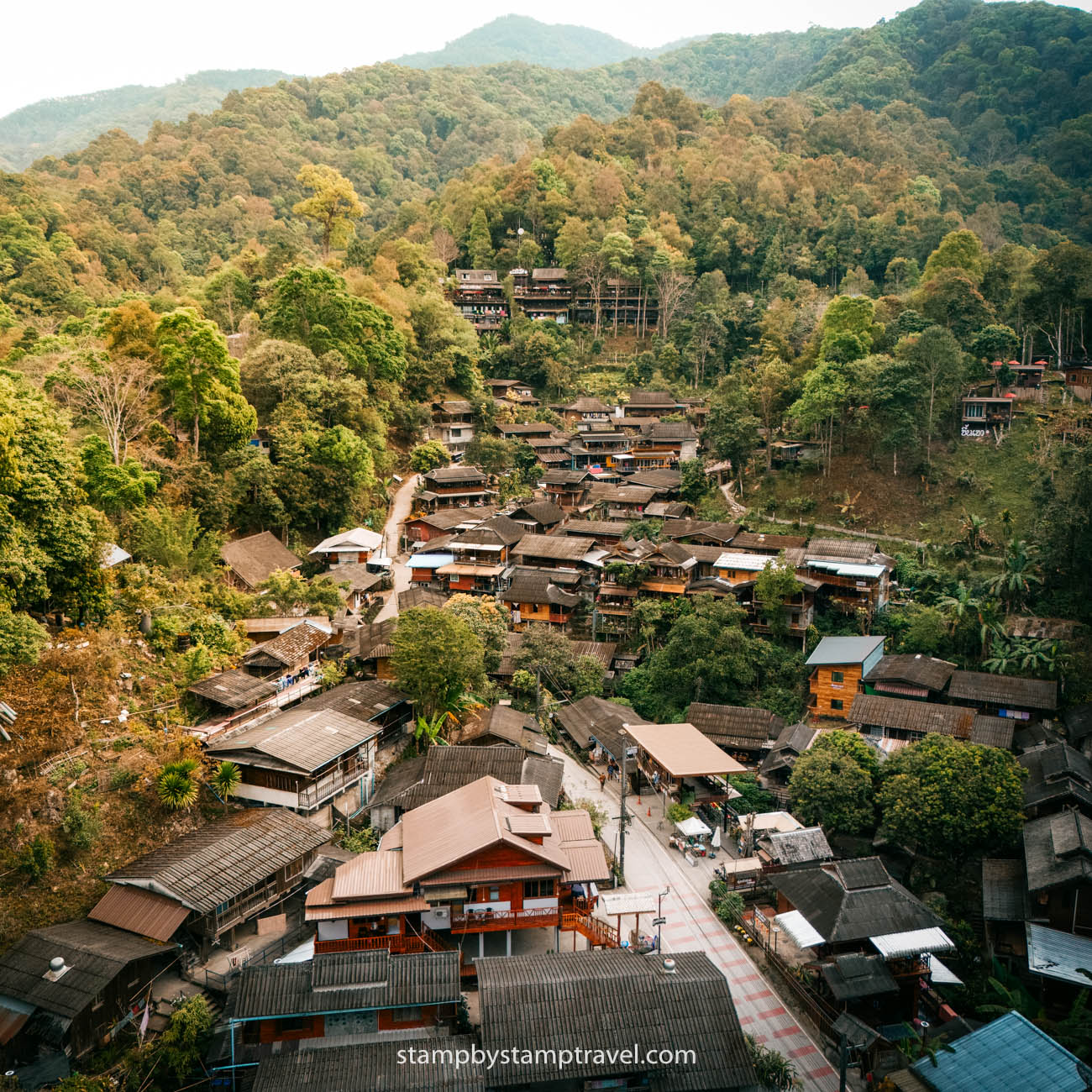 Vistas de Mae Kampong en Tailandia