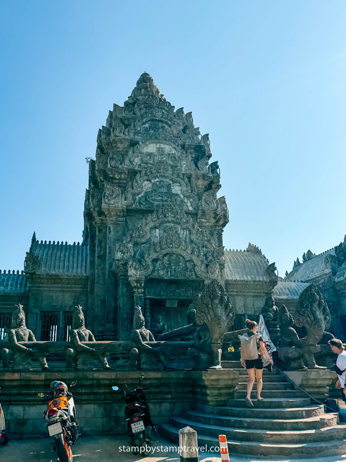 Haad Rin, entrada a la playa más famosa de Koh Phangan
